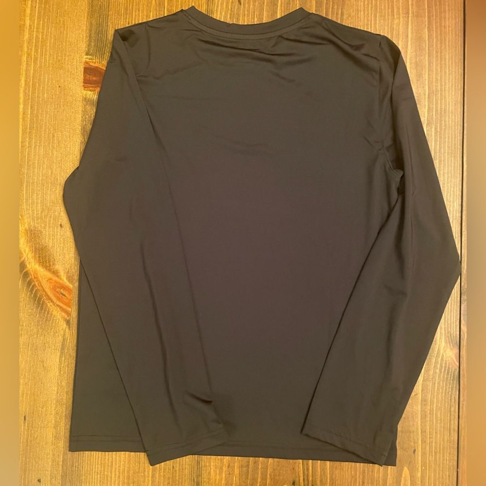 Boys base layer long sleeve tee size 10-12 Kinetic by class club - Picture 3 of 3